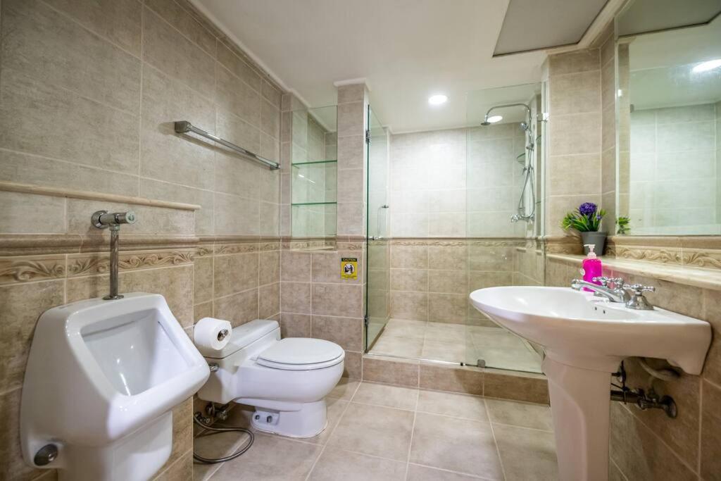 At Nana-5Bed, City Center, Nana Bts, Mbk, Central World, Siam 방콕 외부 사진